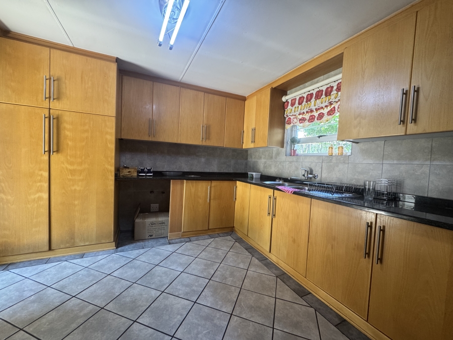 4 Bedroom Property for Sale in Neserhof North West